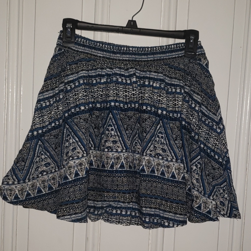 Patterned skirt